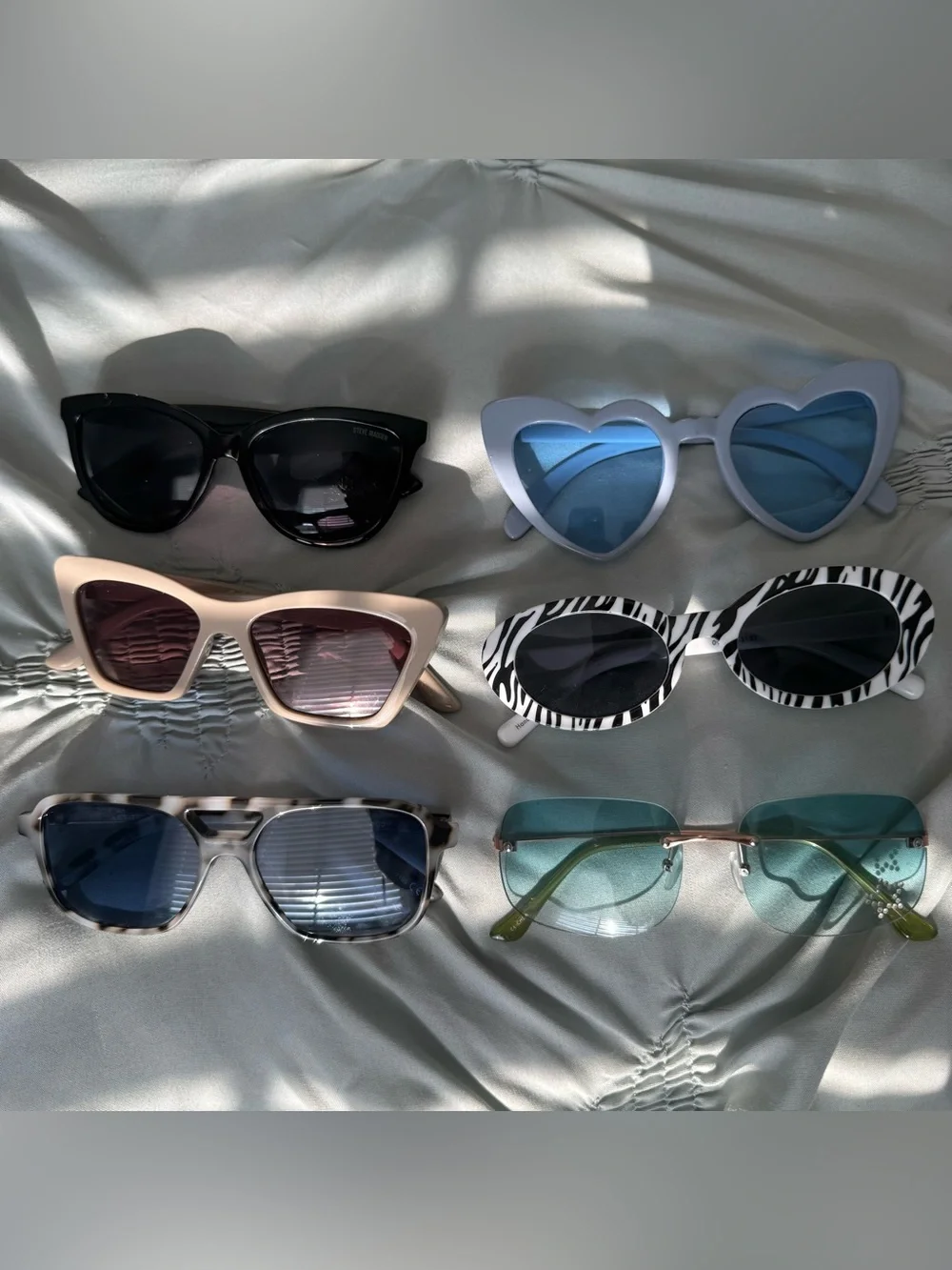 N/A assorted sunglasses